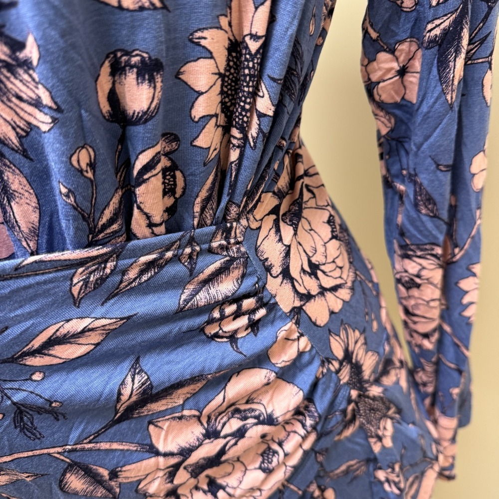 Motherhood Maternity Nursing Top Womens 2X Blue Pink Floral Stretch Double Layer - Picture 6 of 16